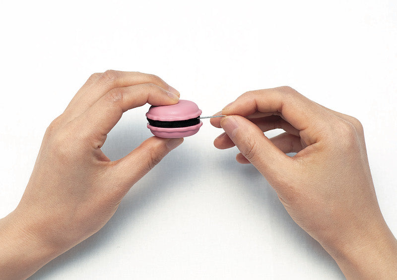 Clover Sweet 'n' Sharp Macaron - valleywools