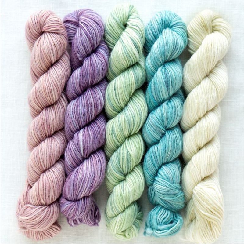 Manos Fino Mini Skeins - valleywools