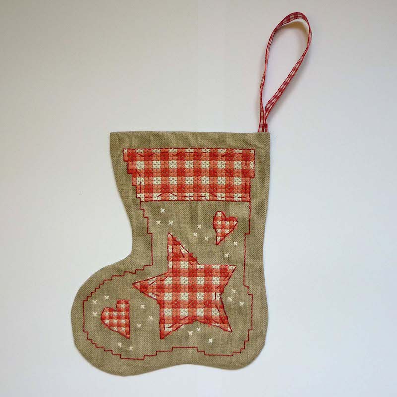 Cinnamon Cat - Vintage Collection: Stocking Decoration - valleywools