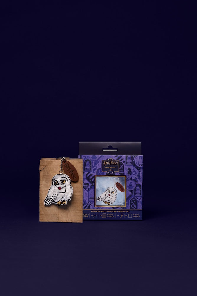 DMC Hedwig™ Keyring Cross Stitch Kit