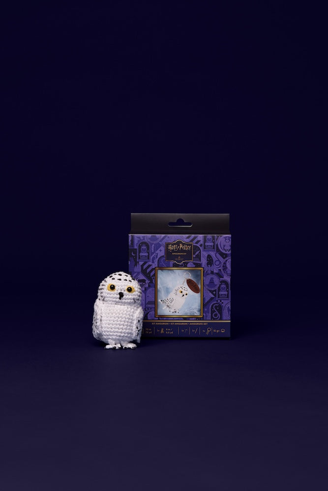 DMC Hedwig™ Keyring Amigurumi Kit