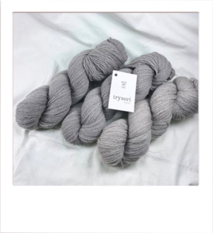 Nellie and Eve Trysori Treasure 4ply