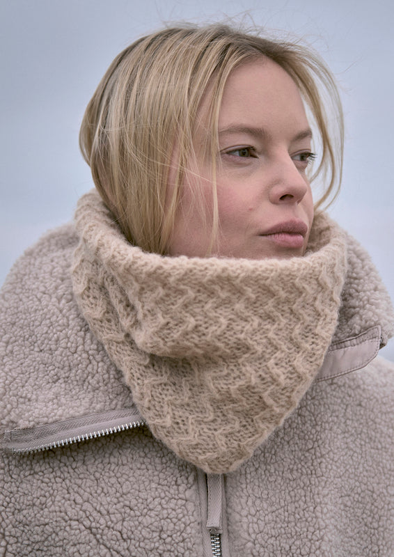 Mode at Rowan Shoal & Metton Knitting Pattern